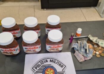 Homem é preso após furtar potes de Nutella de pizzaria em Santos