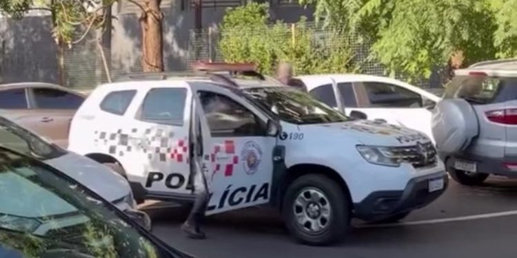 Homem é atacado com facão após discussão e fica inconsciente em Piracicaba